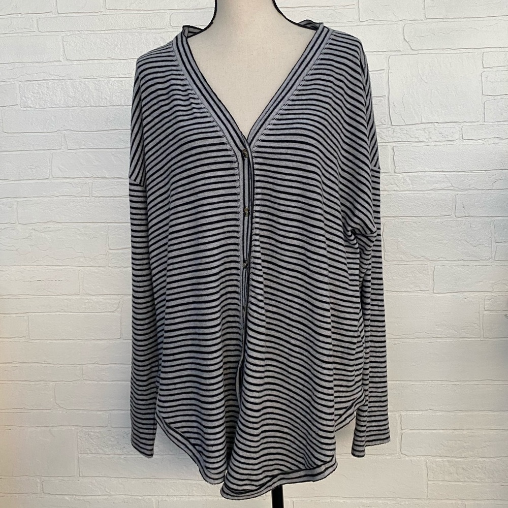 Socialite Black Gray striped button up v neck cardigan
